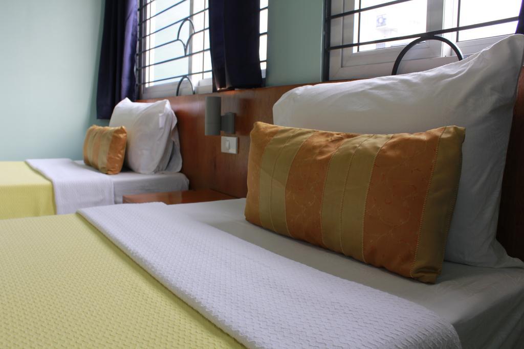 Leesons Residences Manila Luaran gambar