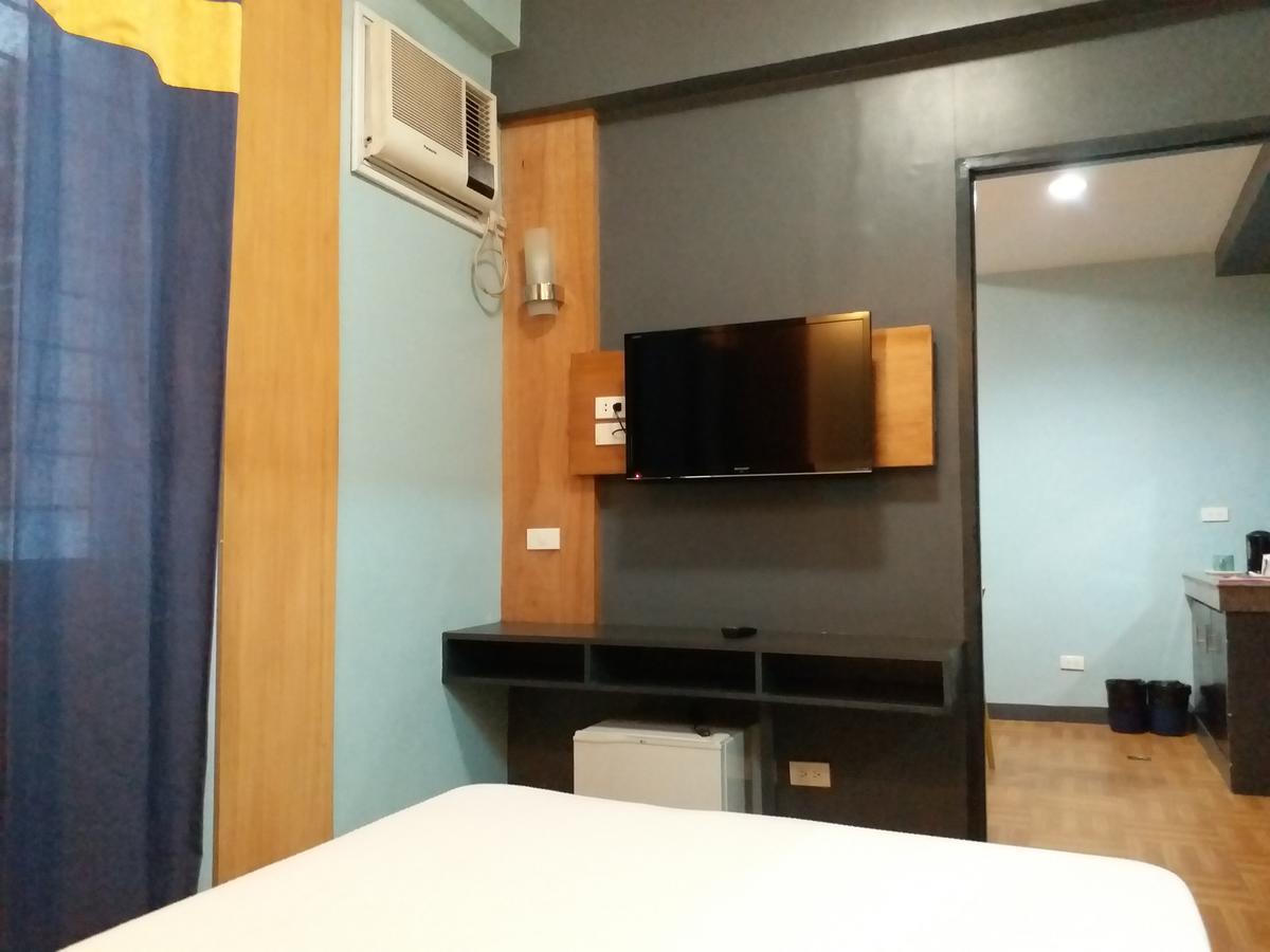 Leesons Residences Manila Luaran gambar