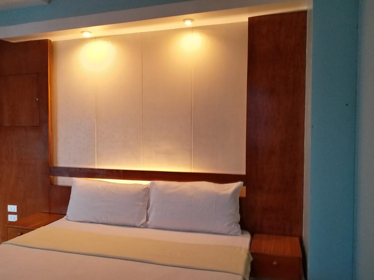 Leesons Residences Manila Luaran gambar